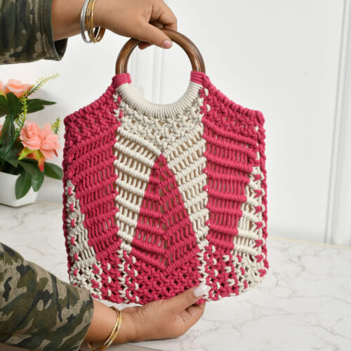 Crown Macrame Hand Bag :- Pink