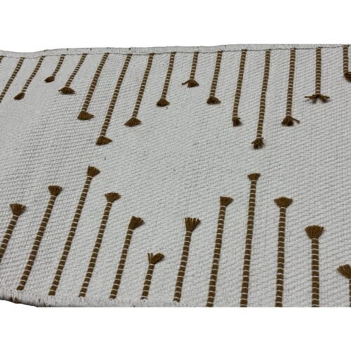 Table Runner 12
